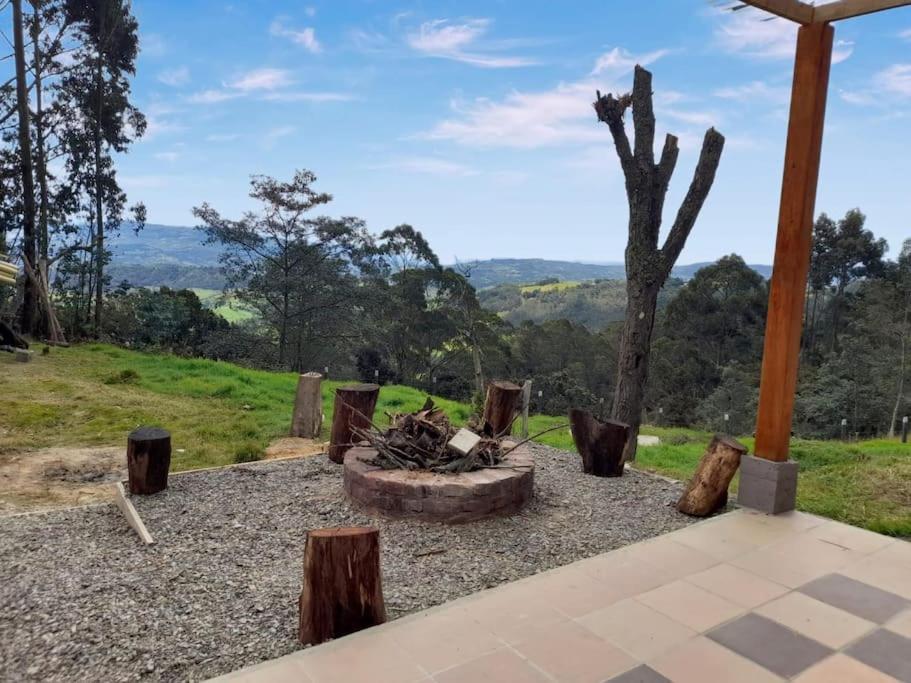 Hermosa Casa Campestre Moderna "Rancho La Marina" Chiquinquirá Eksteriør billede