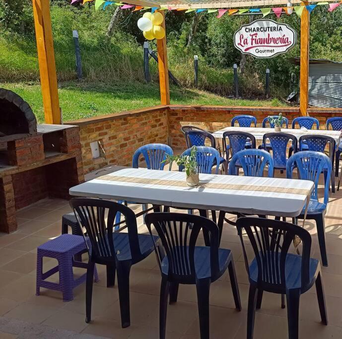 Hermosa Casa Campestre Moderna "Rancho La Marina" Chiquinquirá Eksteriør billede